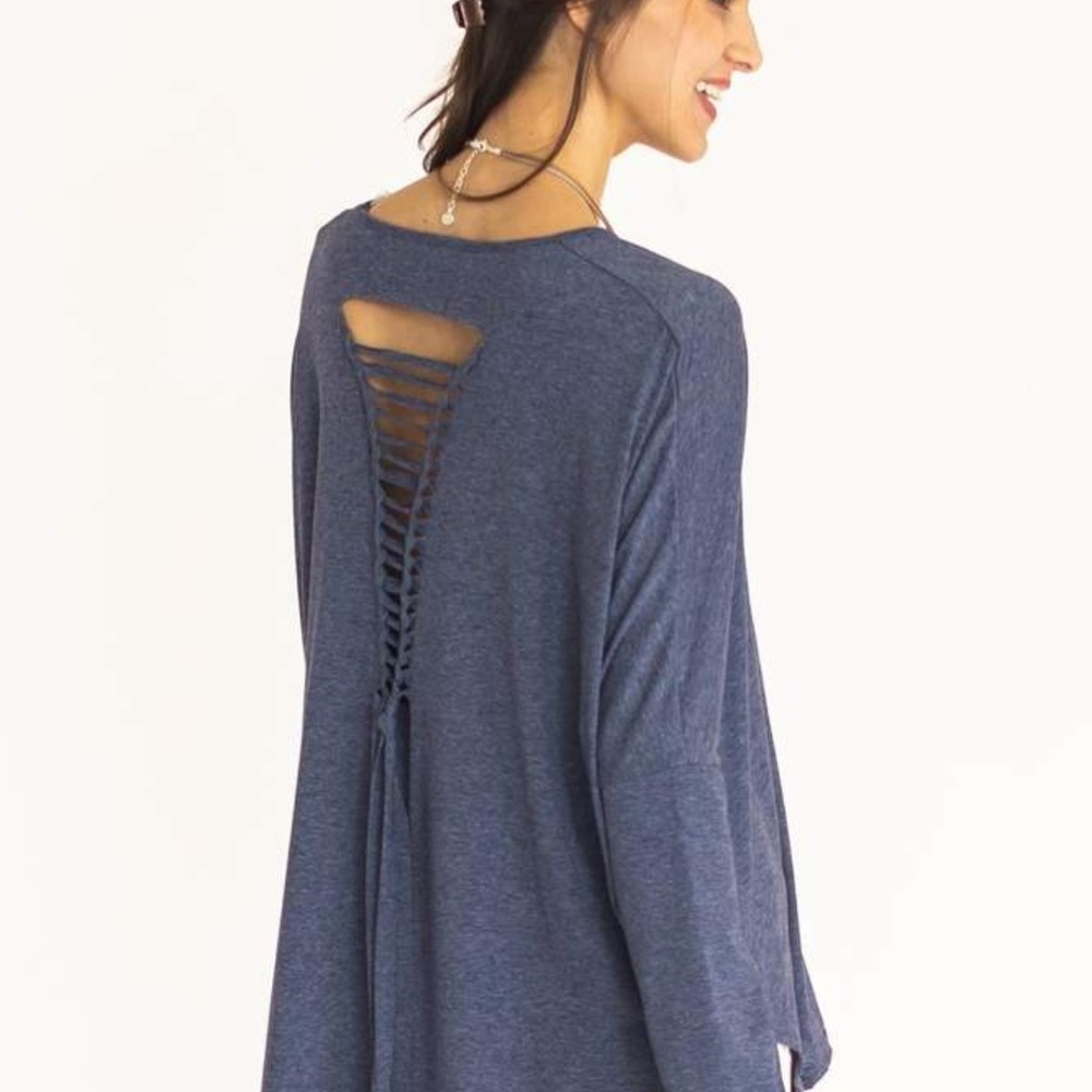Long Sleeve Cross Back